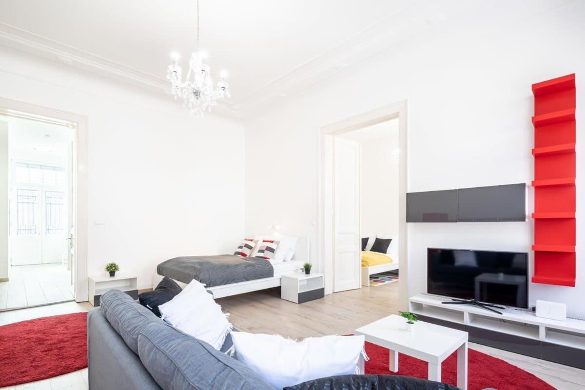 Bright & Large Apartment At Top Location Budapest Ngoại thất bức ảnh