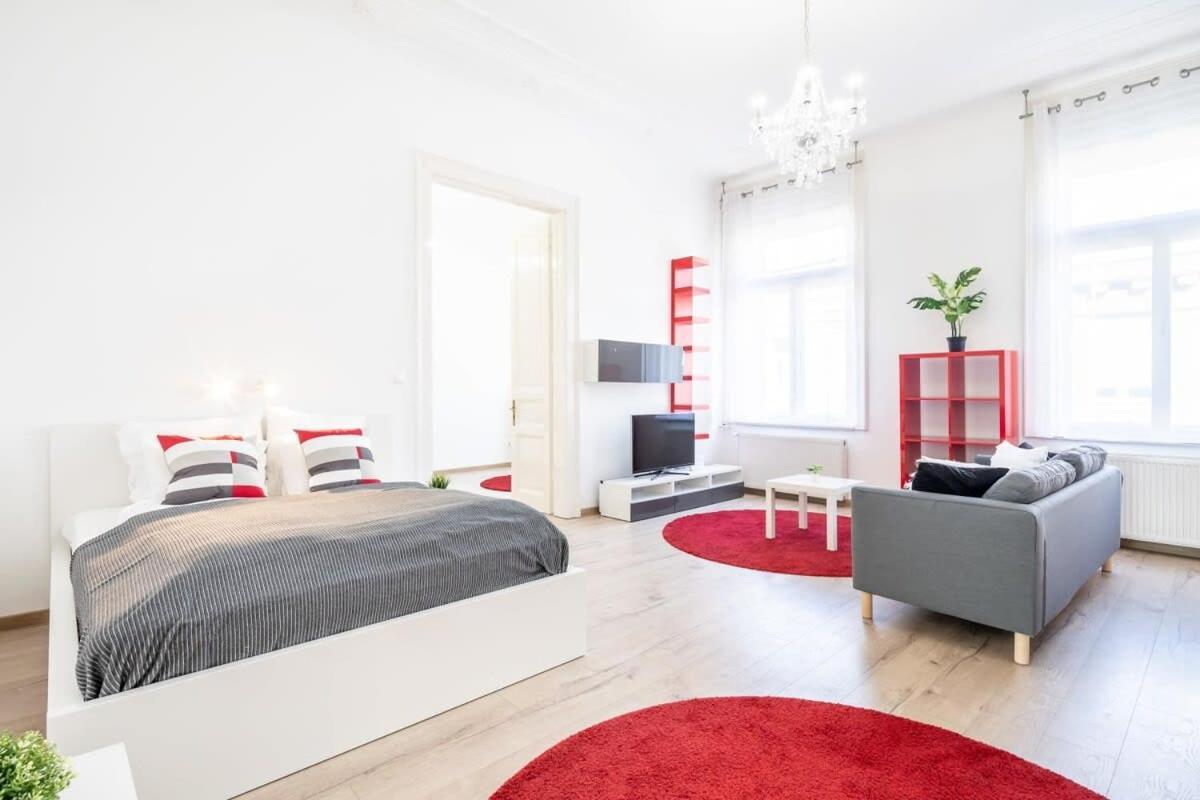 Bright & Large Apartment At Top Location Budapest Ngoại thất bức ảnh